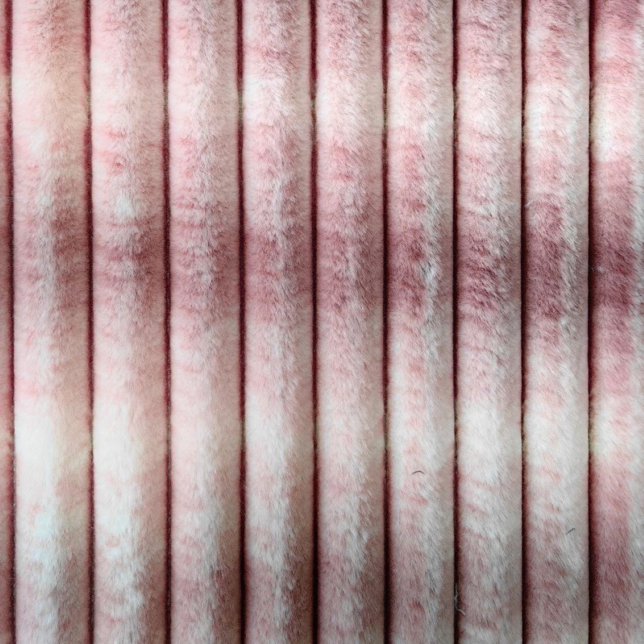Tie Dyed Stripe Fake Rabbit Fur 10mm Smooth Artificial Fur Coat Fur Can Be for Clothing Throws Blanket Stuffed Toy